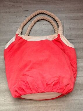Bucket tote bag